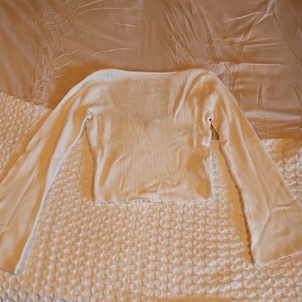 H&M Divided Cream Ribbed Top